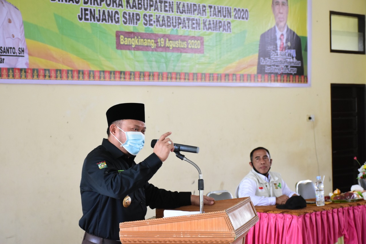 Bupati Kampar Buka Sosialisasi Aplikasi Dapodik Versi 2021 Serta Laporan Bulanan Berbasis Online Untuk Jenjang Smp Se Kabupaten Kampar Pemerintah Kabupaten Kampar