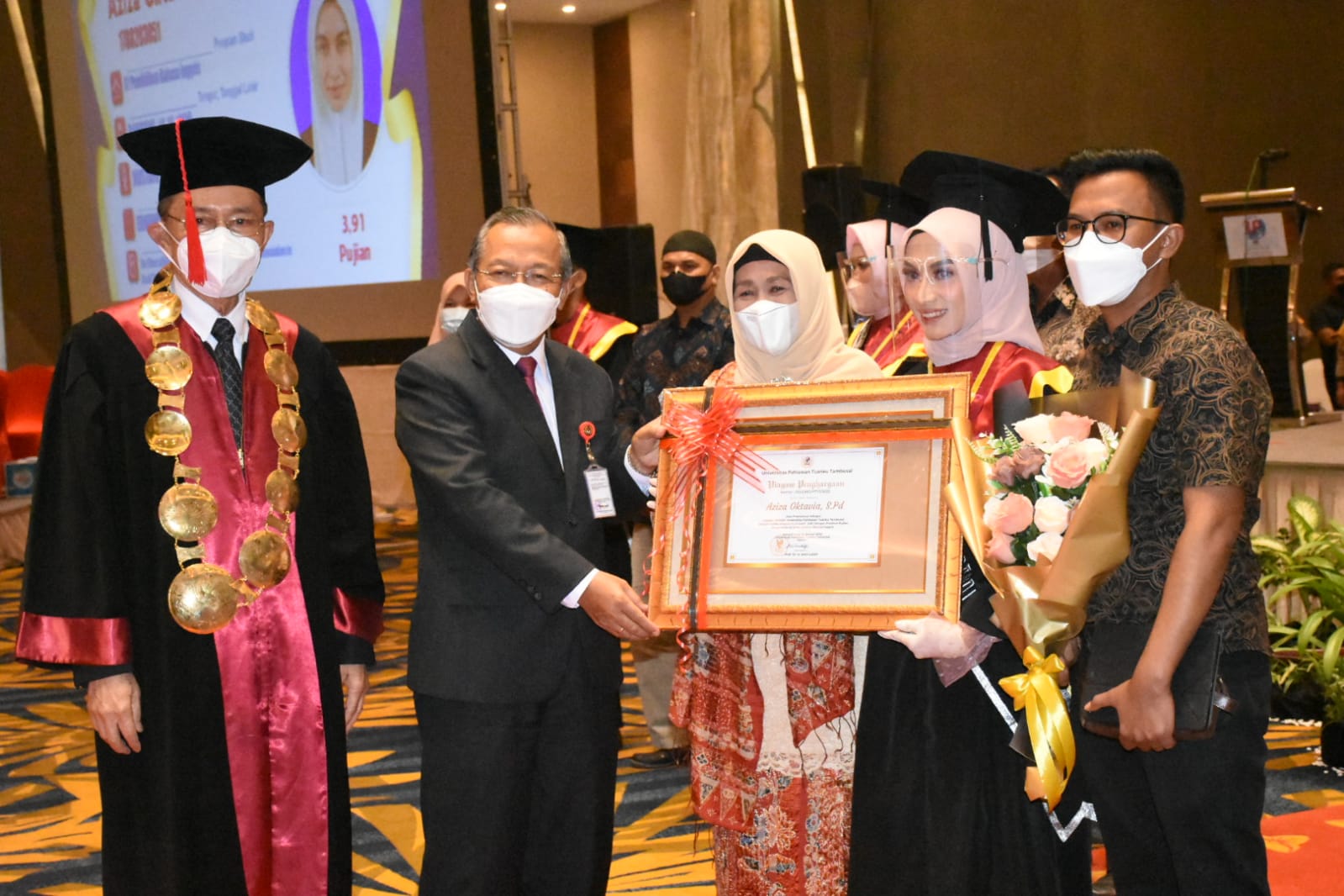 Universitas Pahlawan Tuanku Tambusai Kembali Wisuda 275 Mahasiswa ...